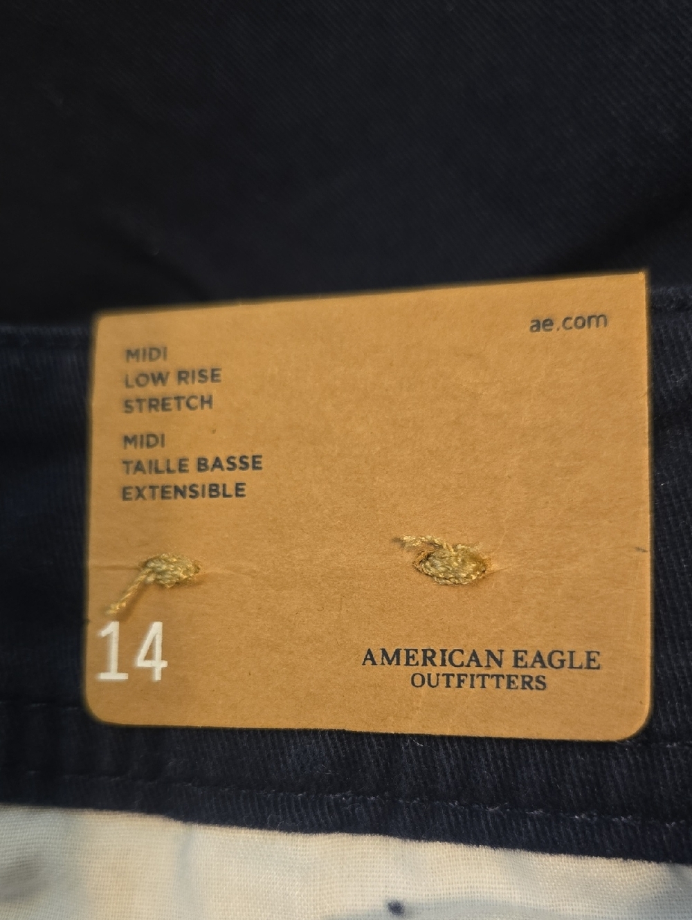 American Eagle Women's Navy Roll-Hem Midi Shorts Sz 14 NWT - Picture 8 of 10